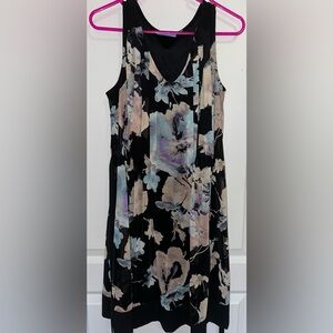 Simply Vera Vera Wang Black Top